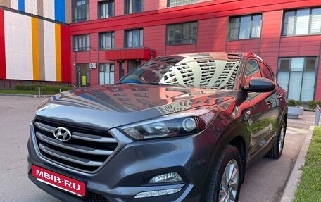 Hyundai Tucson III, 2018 год, 1 850 000 рублей, 2 фотография