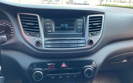 Hyundai Tucson III, 2018 год, 1 850 000 рублей, 14 фотография