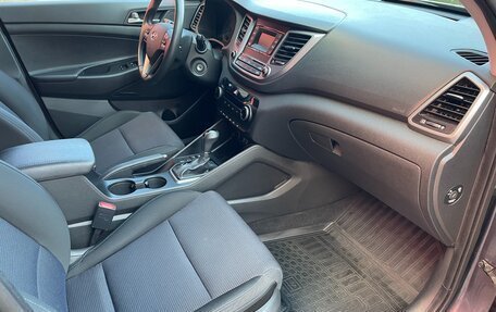Hyundai Tucson III, 2018 год, 1 850 000 рублей, 19 фотография