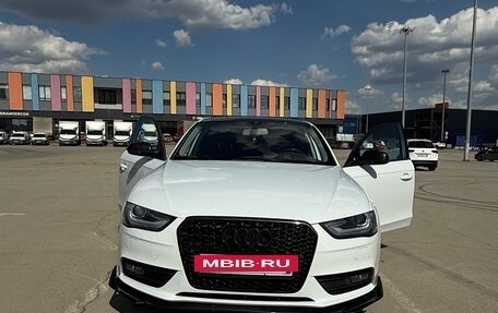 Audi A4, 2012 год, 1 450 000 рублей, 2 фотография