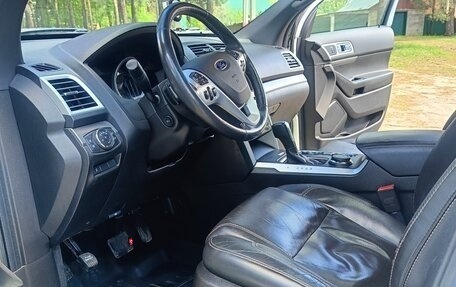 Ford Explorer VI, 2015 год, 2 500 000 рублей, 7 фотография