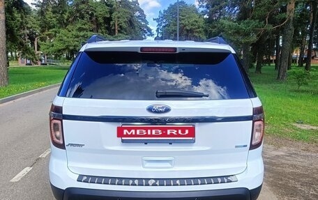 Ford Explorer VI, 2015 год, 2 500 000 рублей, 5 фотография