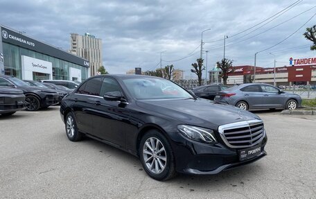 Mercedes-Benz E-Класс, 2016 год, 2 747 000 рублей, 3 фотография