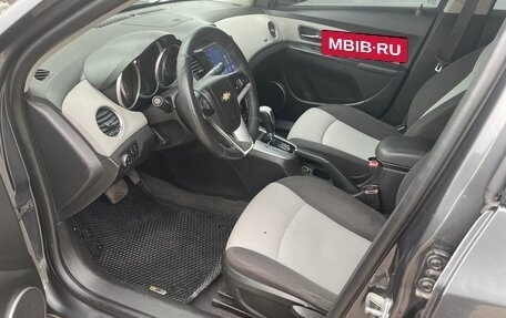 Chevrolet Cruze II, 2011 год, 840 000 рублей, 9 фотография
