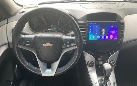 Chevrolet Cruze II, 2011 год, 840 000 рублей, 12 фотография