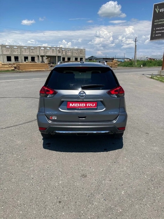 Nissan Rogue II, 2018 год, 1 730 000 рублей, 2 фотография