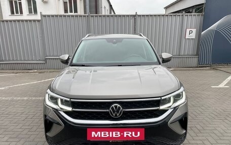 Volkswagen Taos, 2021 год, 2 685 000 рублей, 2 фотография
