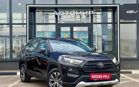 Toyota RAV4, 2024 год, 4 350 000 рублей, 3 фотография