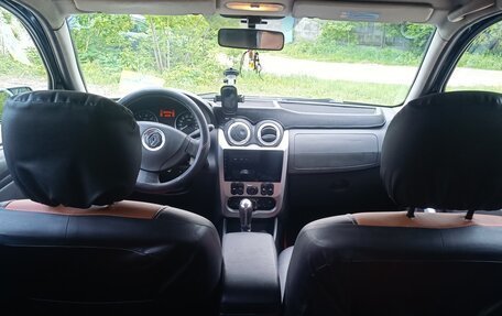Renault Sandero I, 2011 год, 550 000 рублей, 14 фотография