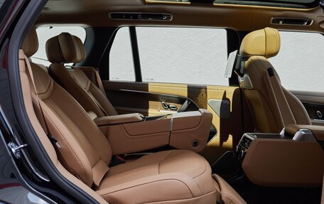 Land Rover Range Rover IV рестайлинг, 2025 год, 25 800 000 рублей, 10 фотография