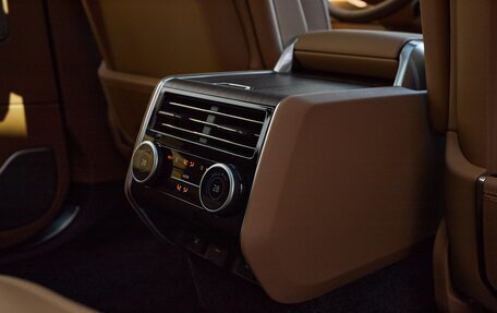 Land Rover Range Rover IV рестайлинг, 2025 год, 25 800 000 рублей, 19 фотография