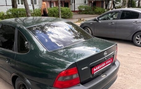 Opel Vectra B рестайлинг, 1998 год, 150 000 рублей, 2 фотография