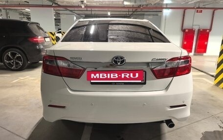 Toyota Camry, 2013 год, 1 599 000 рублей, 10 фотография