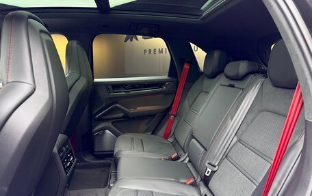 Porsche Cayenne III, 2025 год, 23 870 000 рублей, 39 фотография