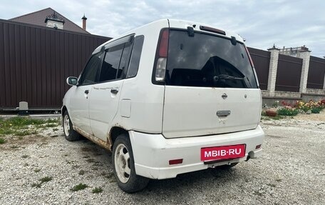 Nissan Cube II, 2000 год, 85 000 рублей, 2 фотография