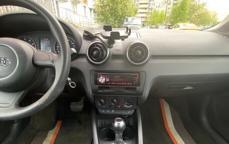 Audi A1, 2010 год, 1 150 000 рублей, 2 фотография
