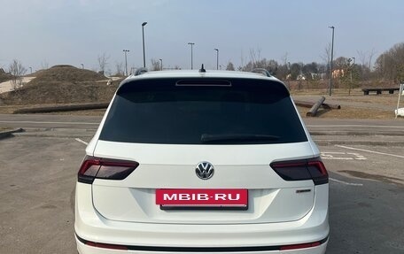 Volkswagen Tiguan II, 2019 год, 3 850 000 рублей, 3 фотография