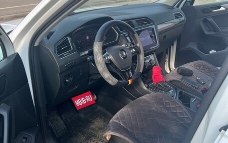 Volkswagen Tiguan II, 2019 год, 3 850 000 рублей, 10 фотография