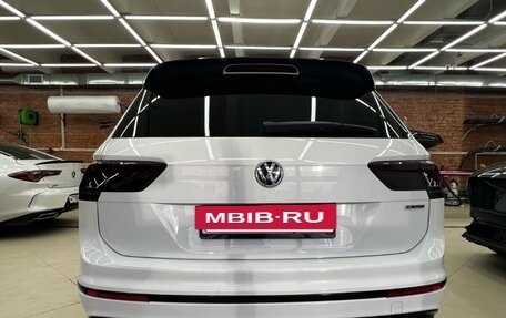 Volkswagen Tiguan II, 2019 год, 3 850 000 рублей, 17 фотография