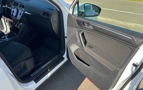 Volkswagen Tiguan II, 2019 год, 3 850 000 рублей, 29 фотография