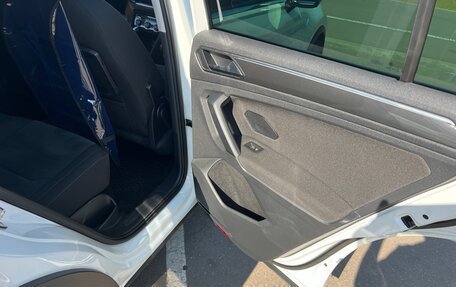 Volkswagen Tiguan II, 2019 год, 3 850 000 рублей, 32 фотография