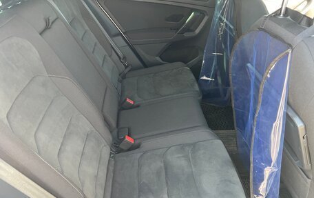 Volkswagen Tiguan II, 2019 год, 3 850 000 рублей, 30 фотография
