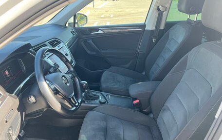 Volkswagen Tiguan II, 2019 год, 3 850 000 рублей, 39 фотография