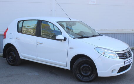 Renault Sandero I, 2011 год, 589 000 рублей, 3 фотография