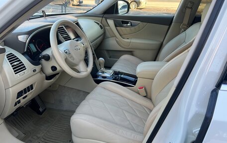 Infiniti FX II, 2009 год, 1 750 000 рублей, 11 фотография