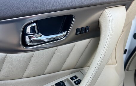 Infiniti FX II, 2009 год, 1 750 000 рублей, 27 фотография
