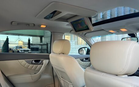 Infiniti FX II, 2009 год, 1 750 000 рублей, 20 фотография