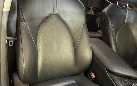 Toyota Camry, 2021 год, 3 200 000 рублей, 9 фотография