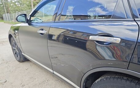 Infiniti FX I, 2007 год, 1 150 000 рублей, 10 фотография