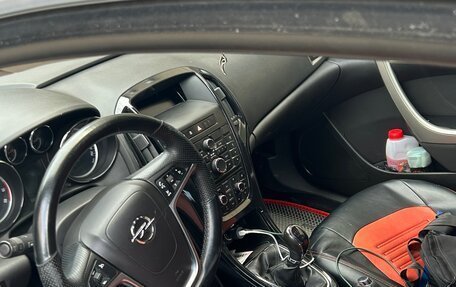 Opel Astra J, 2010 год, 635 000 рублей, 4 фотография