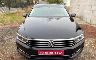 Volkswagen Passat B8 рестайлинг, 2018 год, 2 100 000 рублей, 1 фотография