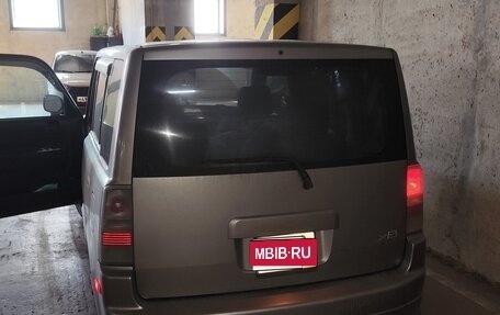 Scion xB II рестайлинг, 2004 год, 599 000 рублей, 1 фотография