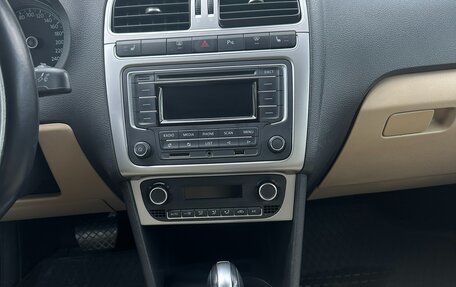 Volkswagen Polo VI (EU Market), 2015 год, 1 500 000 рублей, 20 фотография