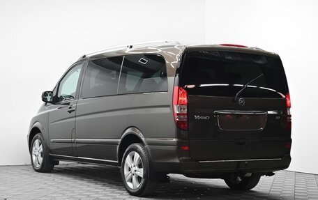 Mercedes-Benz Viano, 2013 год, 2 195 000 рублей, 3 фотография