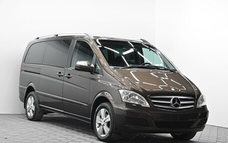 Mercedes-Benz Viano, 2013 год, 2 195 000 рублей, 2 фотография