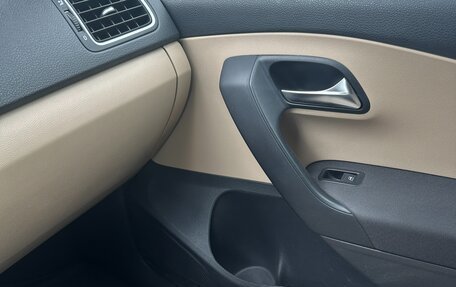 Volkswagen Polo VI (EU Market), 2015 год, 1 500 000 рублей, 27 фотография