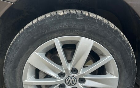 Volkswagen Polo VI (EU Market), 2015 год, 1 500 000 рублей, 30 фотография