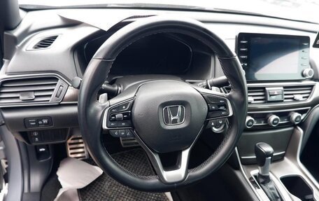 Honda Accord IX рестайлинг, 2021 год, 1 800 000 рублей, 5 фотография