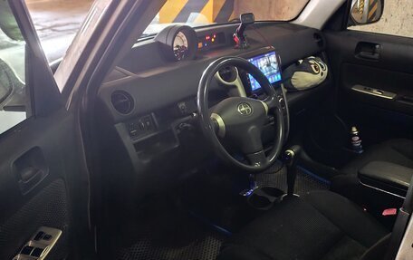 Scion xB II рестайлинг, 2004 год, 599 000 рублей, 2 фотография