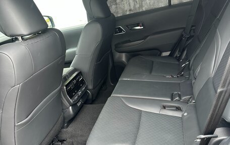 Toyota Land Cruiser, 2023 год, 12 500 000 рублей, 7 фотография
