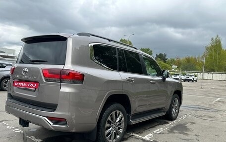 Toyota Land Cruiser, 2023 год, 12 500 000 рублей, 20 фотография