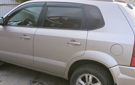 Hyundai Tucson III, 2006 год, 870 000 рублей, 9 фотография