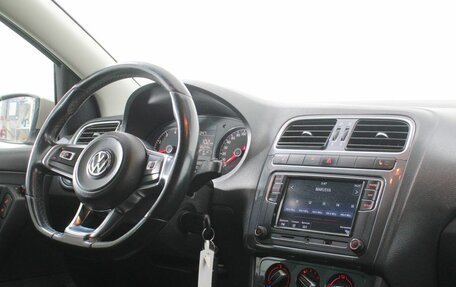 Volkswagen Polo VI (EU Market), 2019 год, 955 000 рублей, 9 фотография