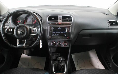 Volkswagen Polo VI (EU Market), 2019 год, 955 000 рублей, 11 фотография