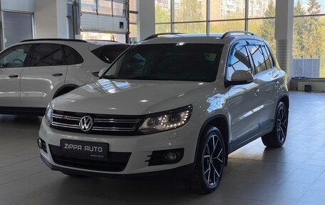 Volkswagen Tiguan I, 2015 год, 1 699 000 рублей, 3 фотография
