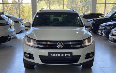 Volkswagen Tiguan I, 2015 год, 1 699 000 рублей, 2 фотография